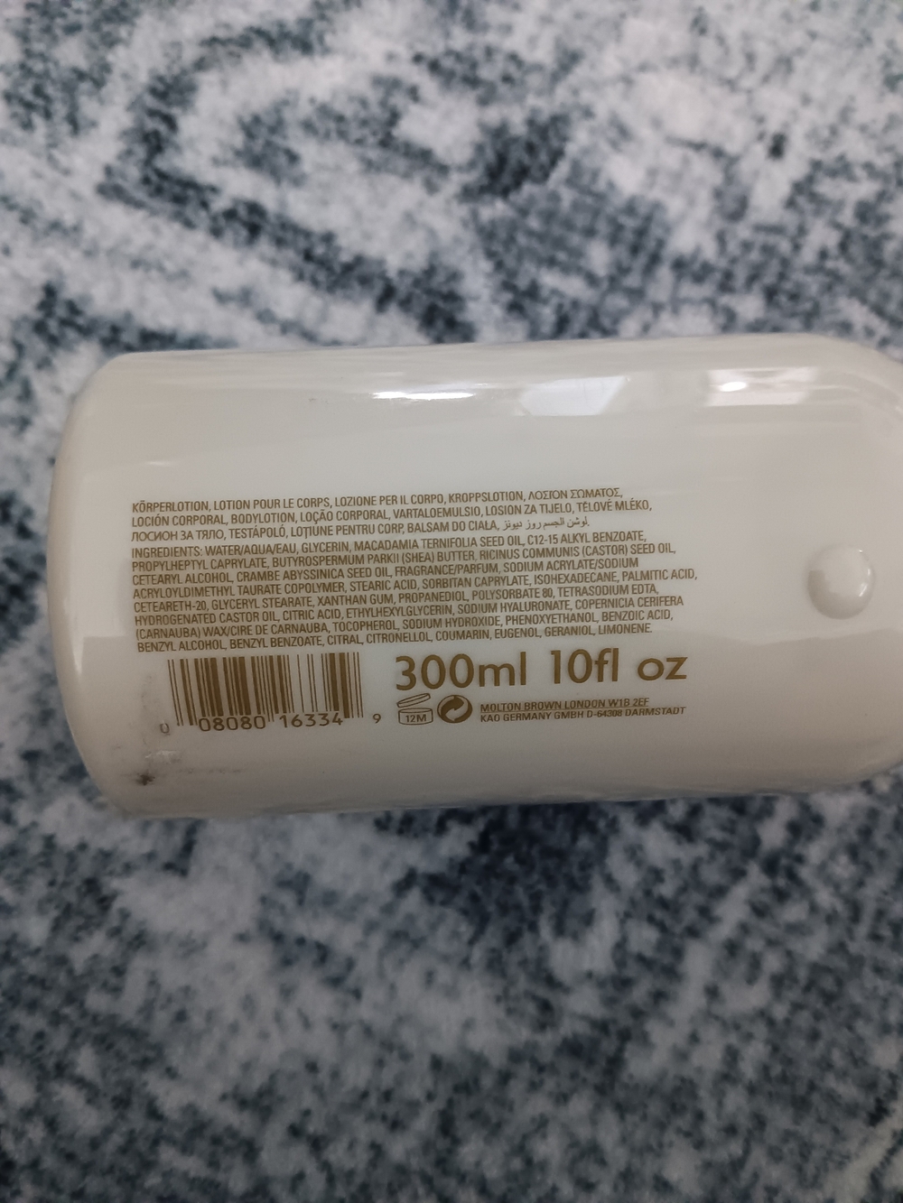 Molton Brown Rose Dunes Body Lotion 10 fl.oz. - Picture 2 of 3